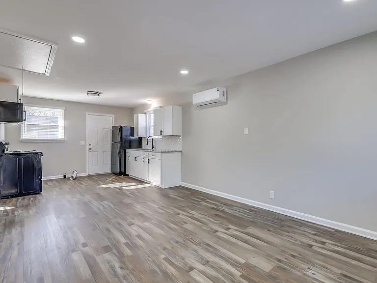 1014 Gunnerson Ave #FF — Photo 9