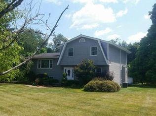 35 Rena Marie Cir, Washingtonville, NY 10992