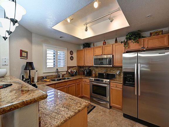 3rd image of 11680 E Sahuaro Dr