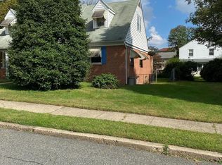 4627 Primrose Rd, Philadelphia, PA 19114