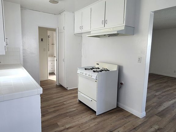 4th image of 8108 Buell St Unit D