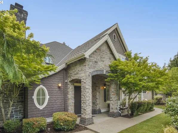 5501 Rachel Ln, Lake Oswego, OR 97035