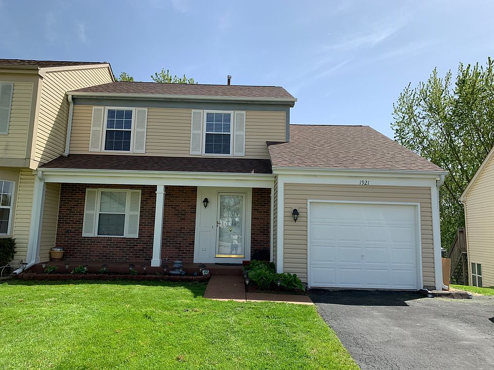 1st image of 1921 Barnhill Dr