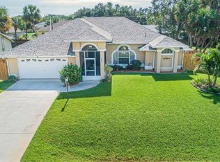 150 Joy Haven Dr, Sebastian, FL 32958