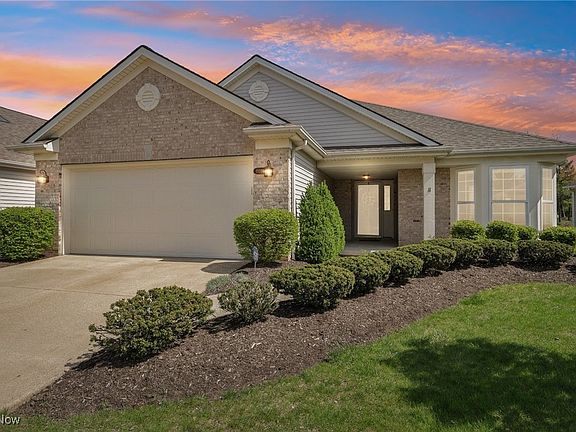 2nd image of 15229 Chestnut Oak Ln