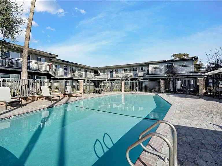 Tierra Palms Apartment Homes — Photo 59