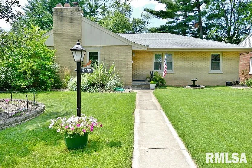4205 N Wycliffe Rd photo 1