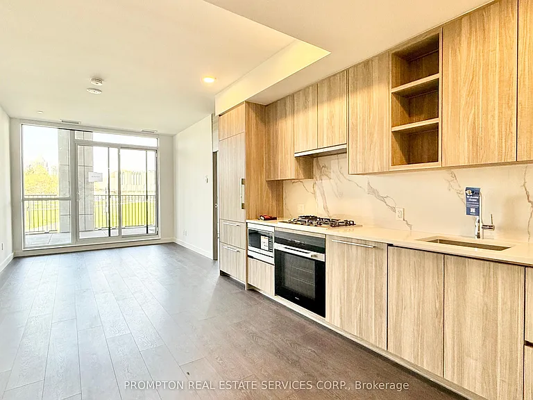 18 Esther Shiner Blvd #211 — Photo 8