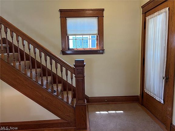 3rd image of 1221 Andrews Ave