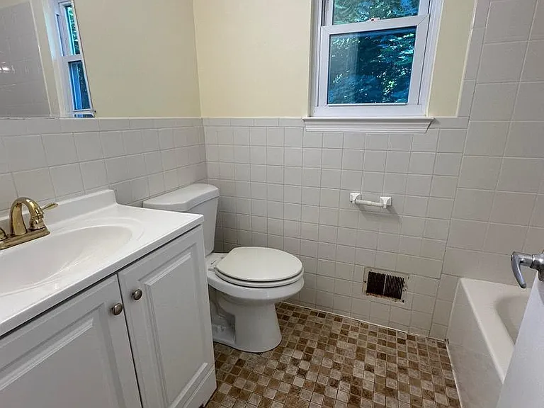 19088 McFarlin Dr — Photo 20