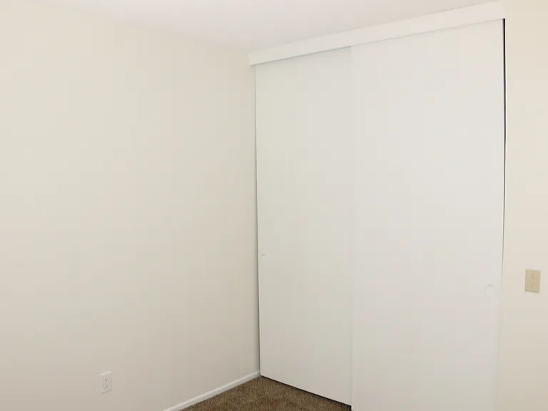 1436 Darwin Dr — Photo 12