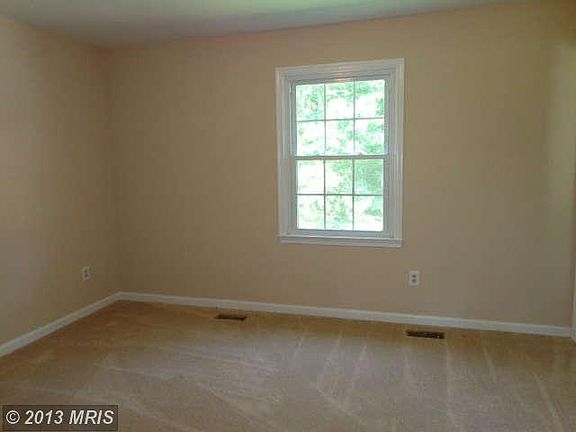 5th image of 12704 Flintlock Dr
