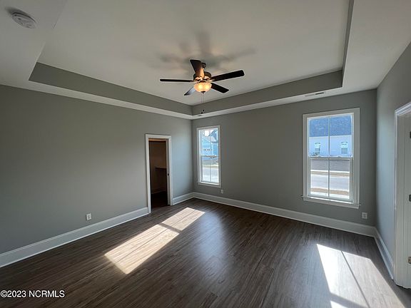 4th image of 4905 Glen Garden Circle