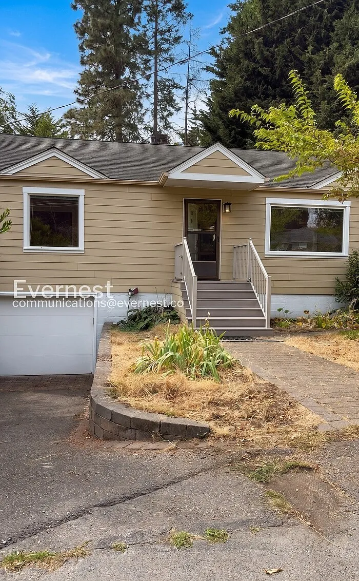 2 bed, 1.0 bath, 1450 sqft, $2,995 — Photo 2
