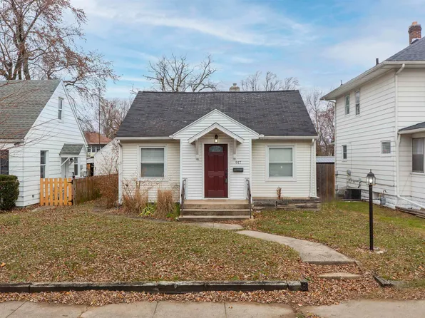 917 Altgeld St, South Bend, IN 46614