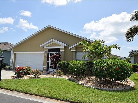 3rd image of 24267 Buckingham Way
