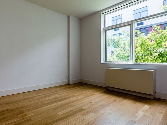 3rd image of 114 Troutman St APT 428