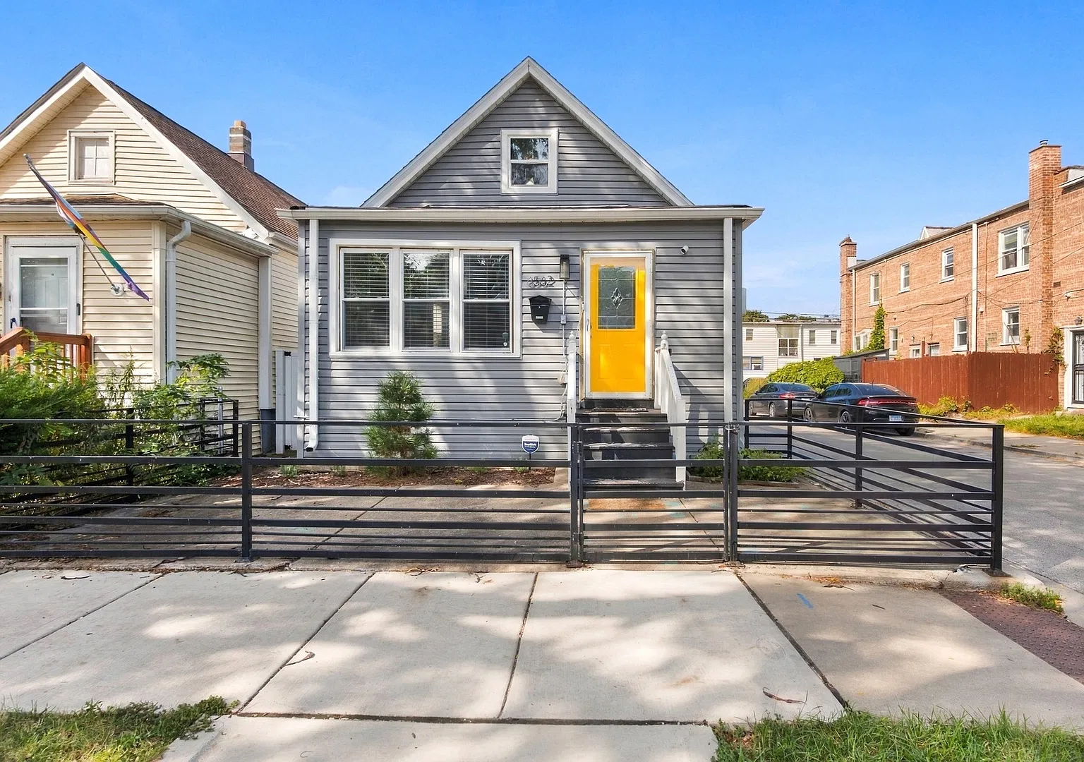 3 bed, 1769 sqft, $3,200 — Photo 1