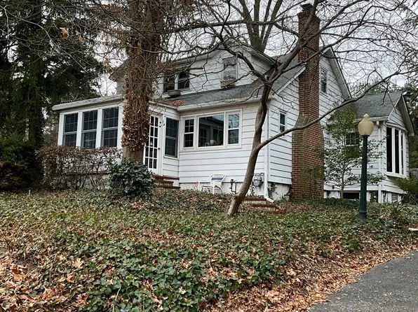 1716 Almonesson Rd, Deptford, NJ 08096