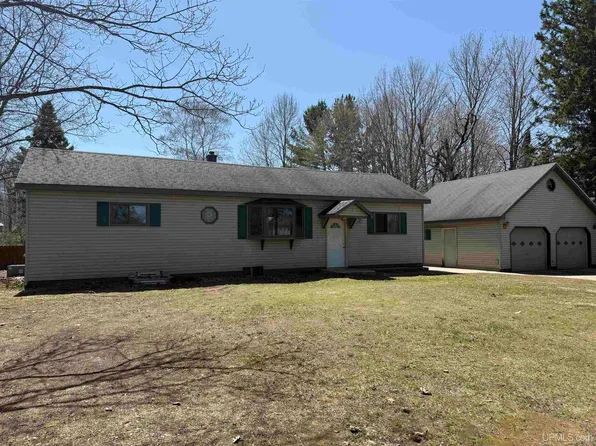E9677 Cedar St, Wetmore, MI 49895