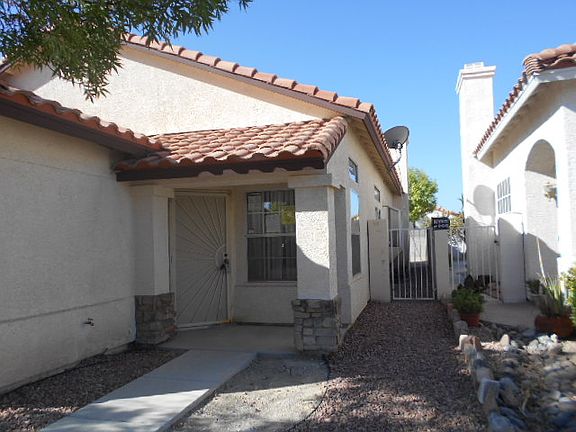 3rd image of 1841 Casa Verde Dr