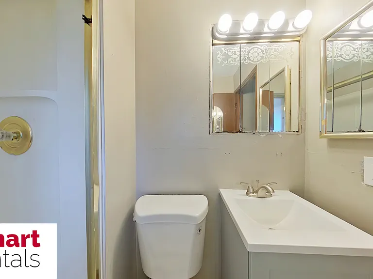 1504 Redman Blvd — Photo 13