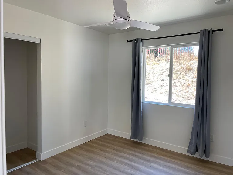 290 Cottonwood Ave — Photo 12