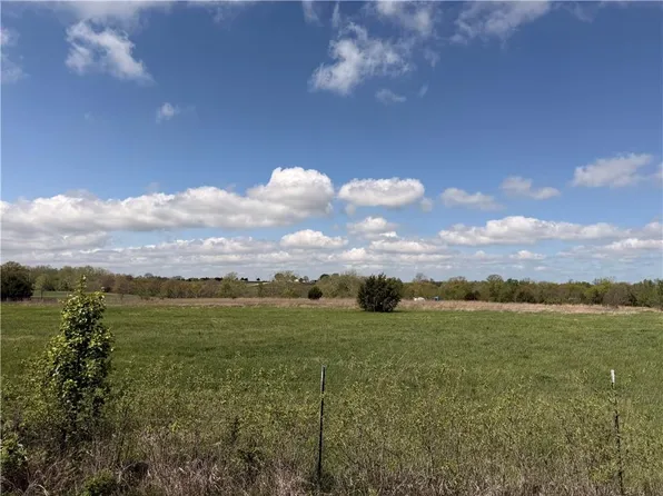 0 Pflumm Rd, Paola, KS 66071