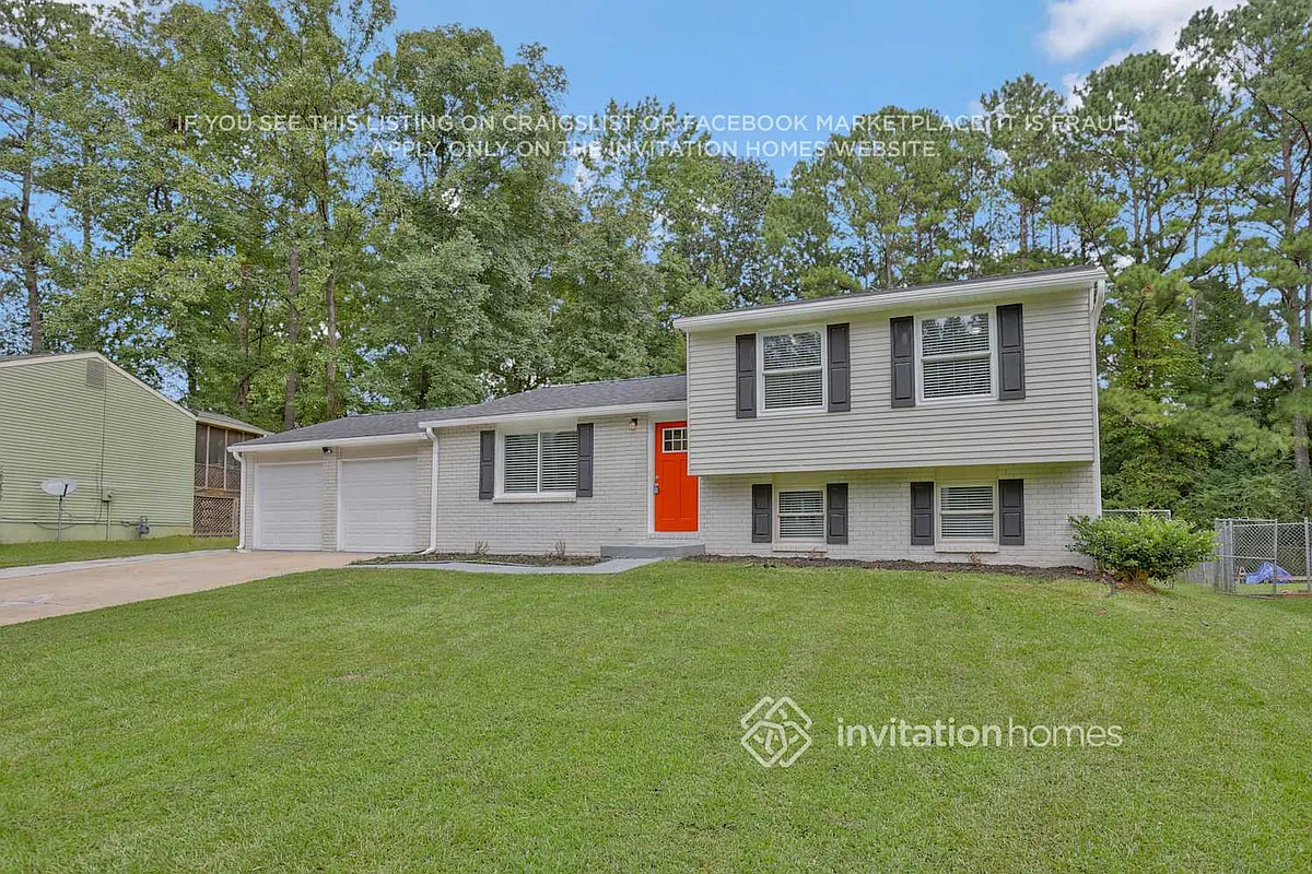 Building Photo - 6860 Cainwood Dr