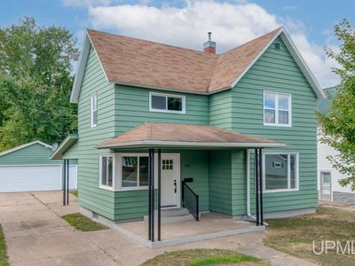 621 Wilson Ave, Kingsford, MI, 49802
