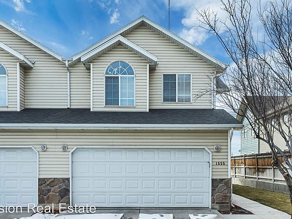 3rd image of 1555 W Westlane Ct Unit 37