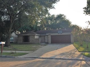 510 Fair Oak Dr, Stafford, TX 77477