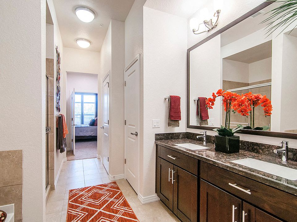 Amberley at Inverness | Englewood, CO Apartments | Bathroom