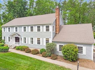 18 Langford Dr, Mendham, NJ 07945