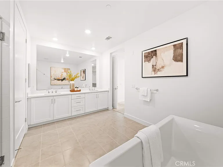 2510 Rivington — Photo 27