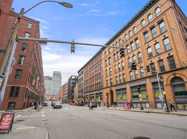 346-354 Congress St #106, Boston, MA 02210