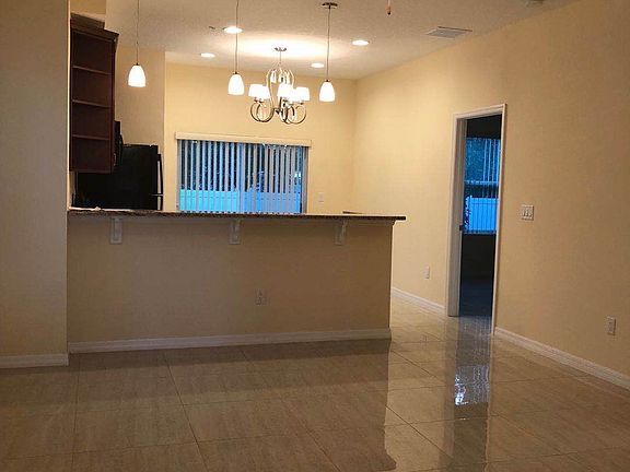 3rd image of 2055 Royal Vista Ct