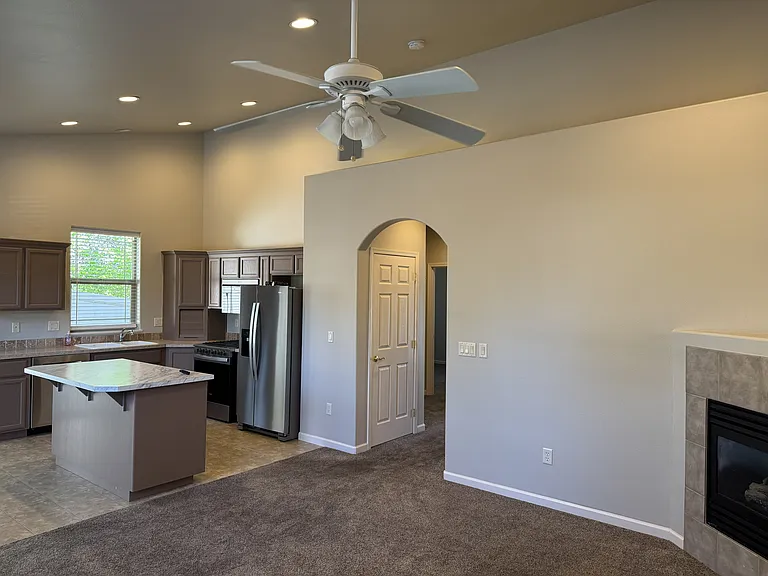 2350 NE Mary Rose Pl #2 — Photo 10