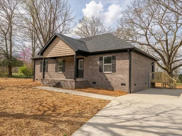 3987 Buffalo Rd, Summertown, TN 38483