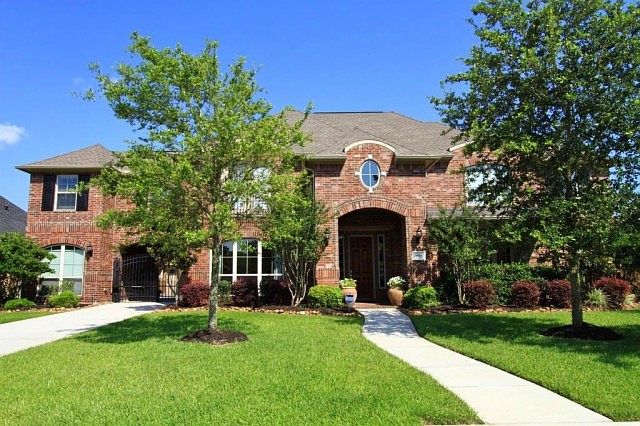 1st image of 5906 Royal Hill Ct