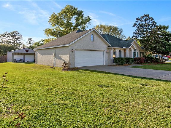 2nd image of 103 Oakdale Dr
