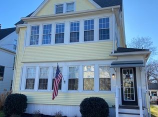 102-104 Allyn St, Holyoke, MA 01040