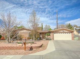11913 Fulmer Dr NE, Albuquerque, NM 87111