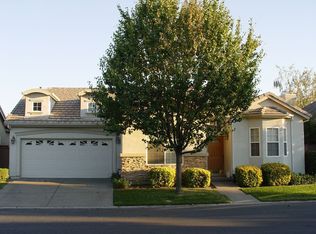 12040 Gold Pointe Ln, Gold River, CA