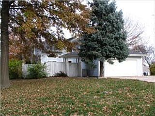 5th image of 1625 NE 97th Ct