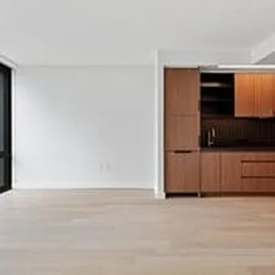 Rented by Brookfield (Funnel) | media 59