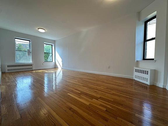 4th image of 1413 Amsterdam Ave APT 3B