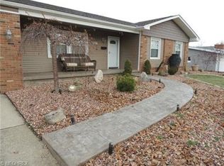 4514 Woodridge Dr, Youngstown, OH