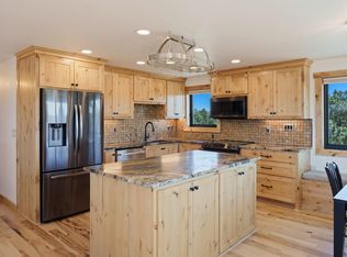 4855 NW 57th St, Redmond, OR 97756