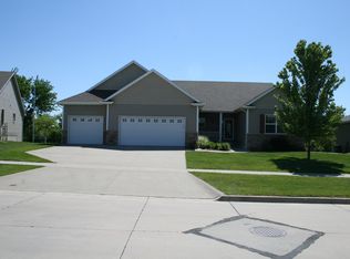2108 N 9th St, Indianola, IA 50125